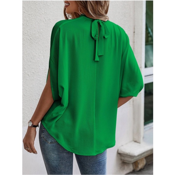 Green Blouse Top Flowy, High Neck - Picture 3 of 9